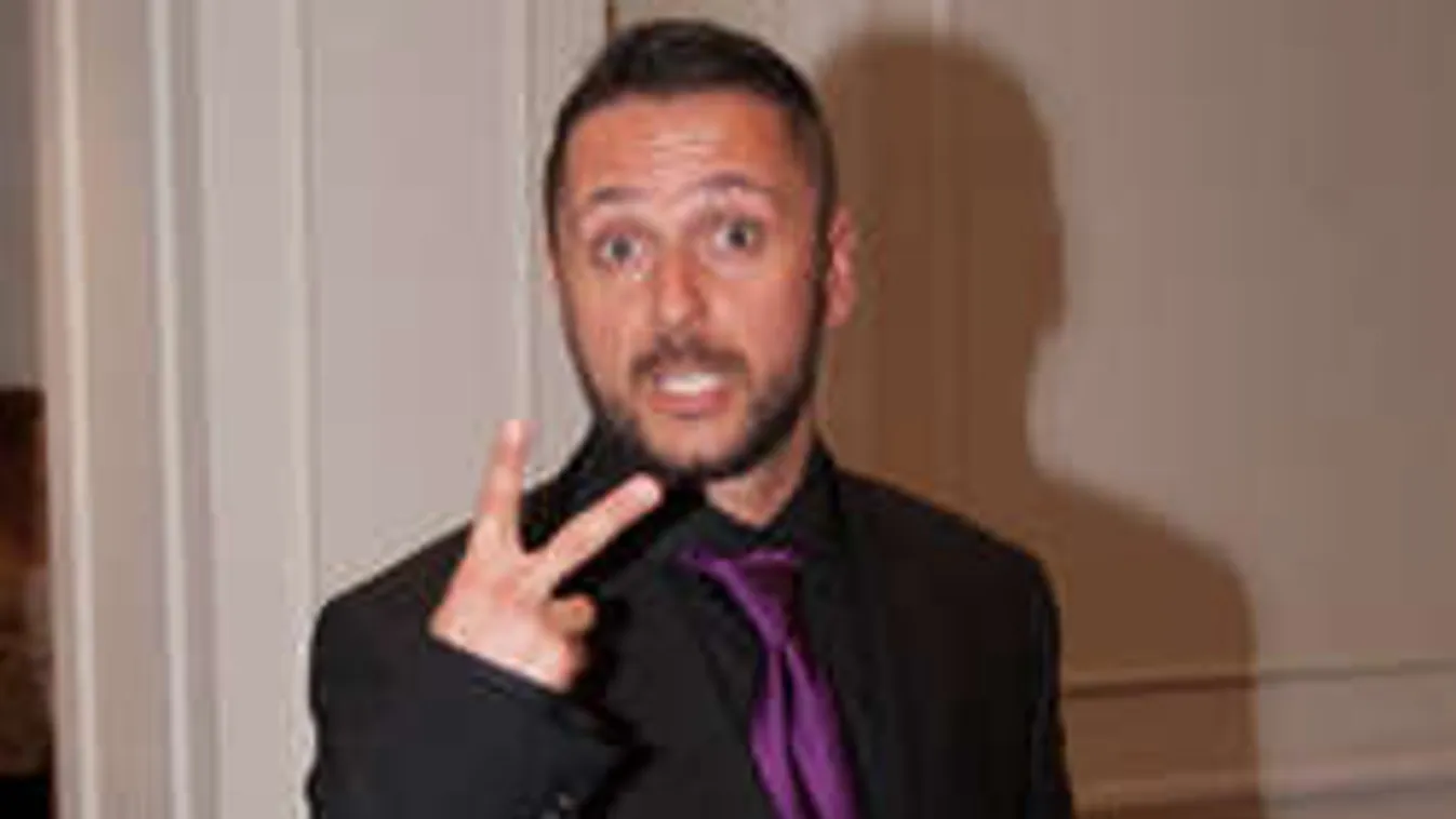 Pályát vált Majka