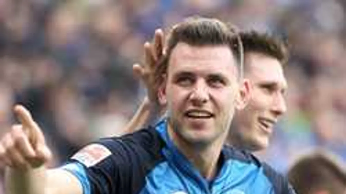 Leleplező fotók: Szalai Ádámra rátalált a Nagy Õ