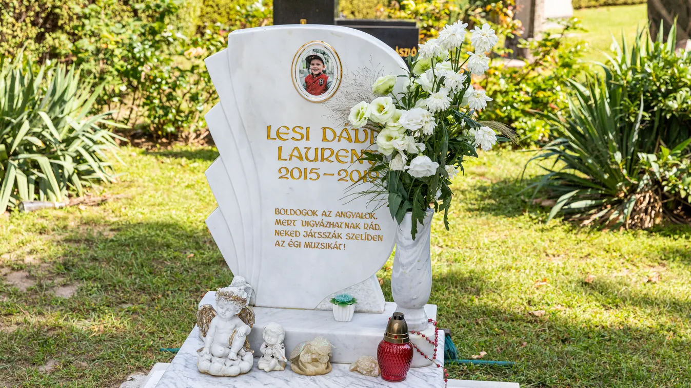 Megszakad a szív: Ezt a levelet hagyták a tragédia helyszínén L.L. Junior kisfiának