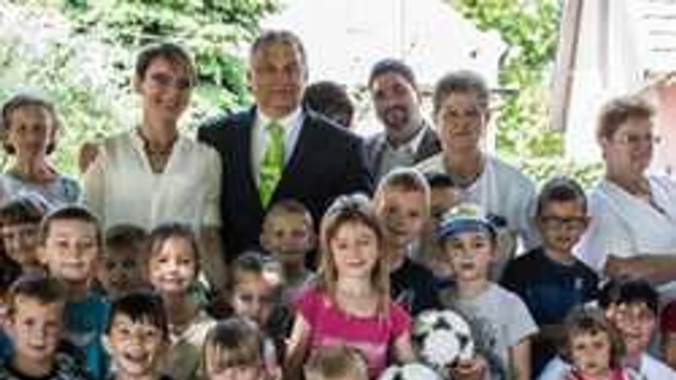 Magyarországnak van jövője, s ez a jövő a gyermekekben van...