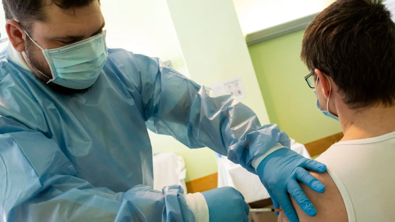 Most derült ki: a súlyos betegek kevesebb mint 3 százaléka volt oltva