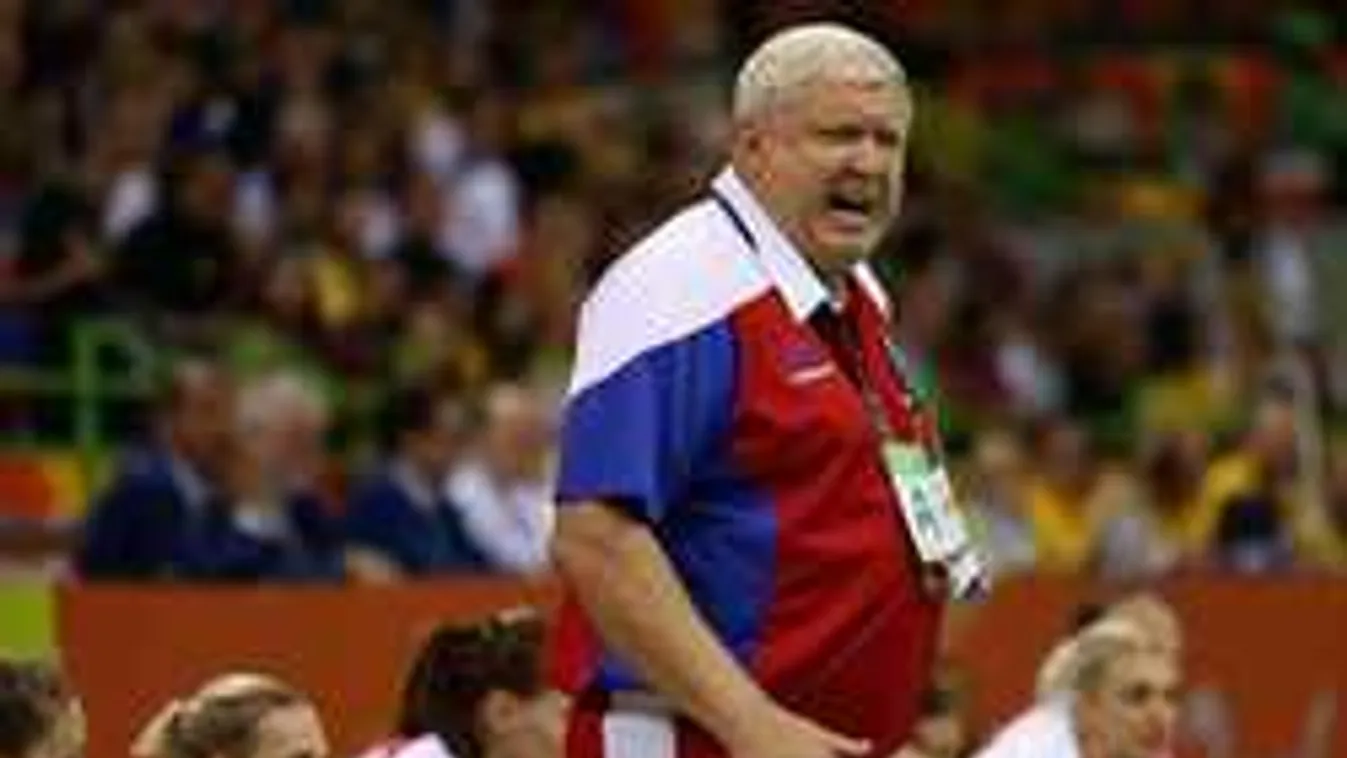 Terhes a női kéziválogatott játékosa, kiakadt az orosz kapitány