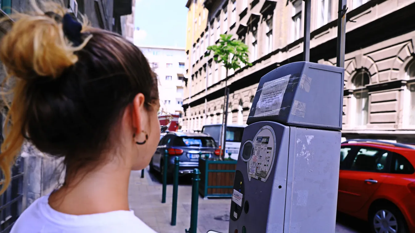 Segítség helyett sarcolja az embereket az ellenzék