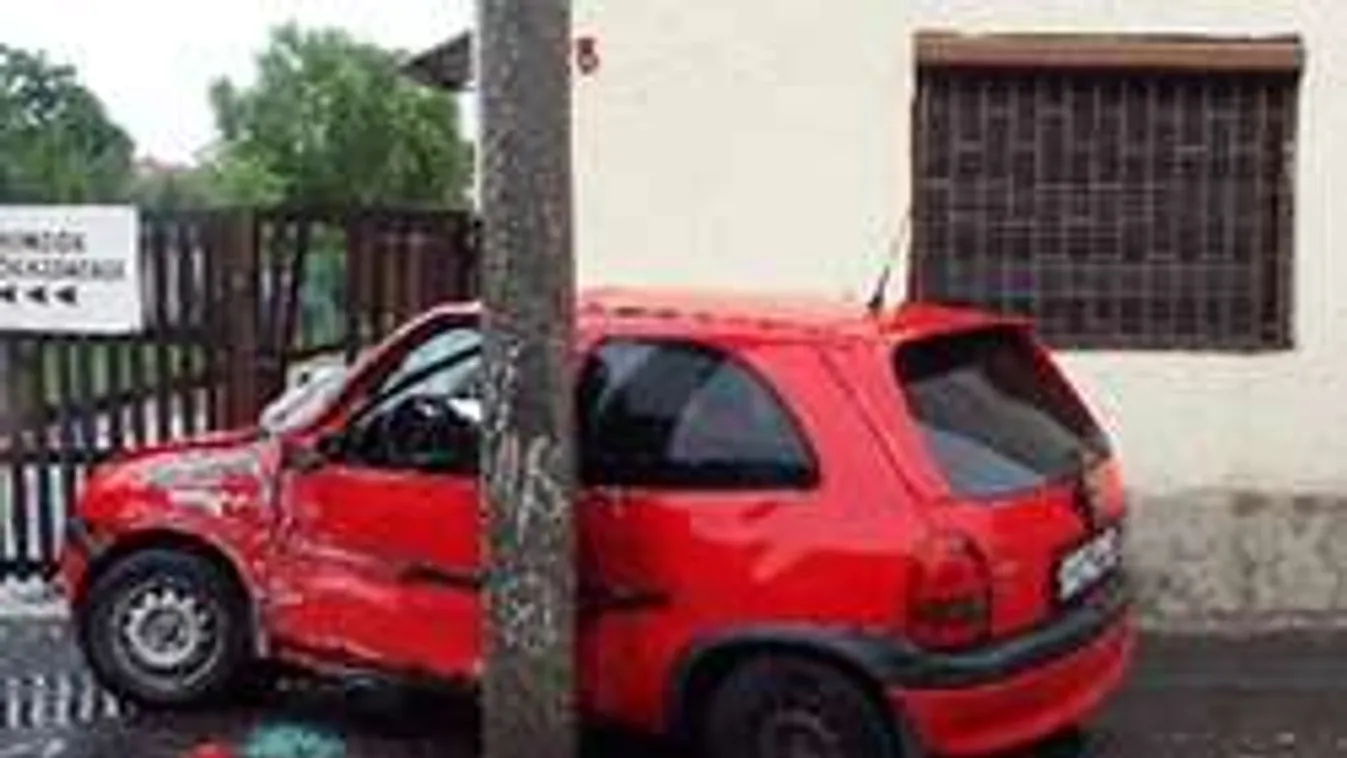 Cserbenhagyó autóst keresnek a rendőrök, tudsz segíteni?