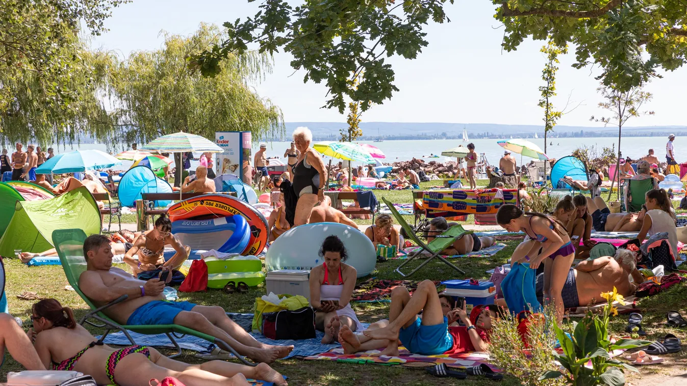 Ennyibe kerülnek idén a strandbelépők