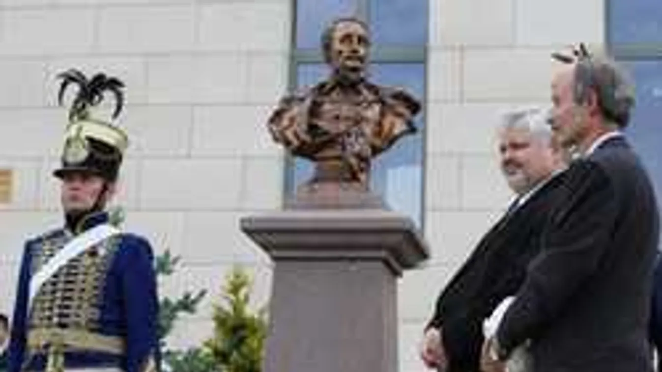 Abszurd fordulat: többet kérnek Kossuth Lajosból a román hatóságok