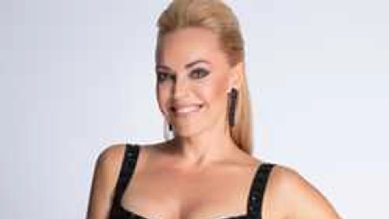 Tíz évvel fiatalabb férfit szeret a TV2 sztárja