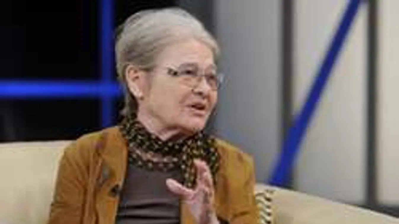 Õk kísérik utolsó útjára Törőcsik Marit