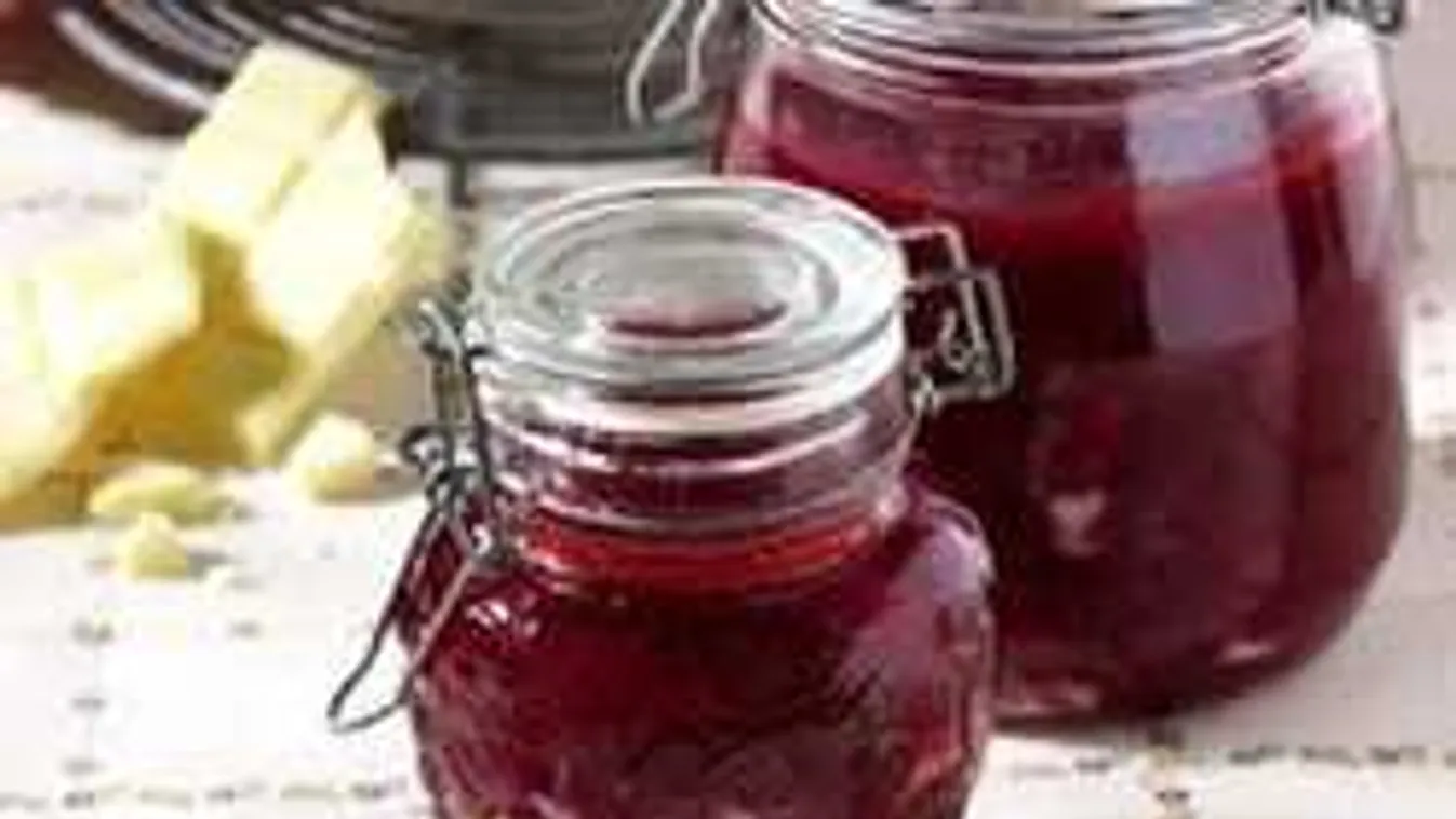 Óriási ötlet! Ezért használj lekvárfőzéshez műanyag flakont