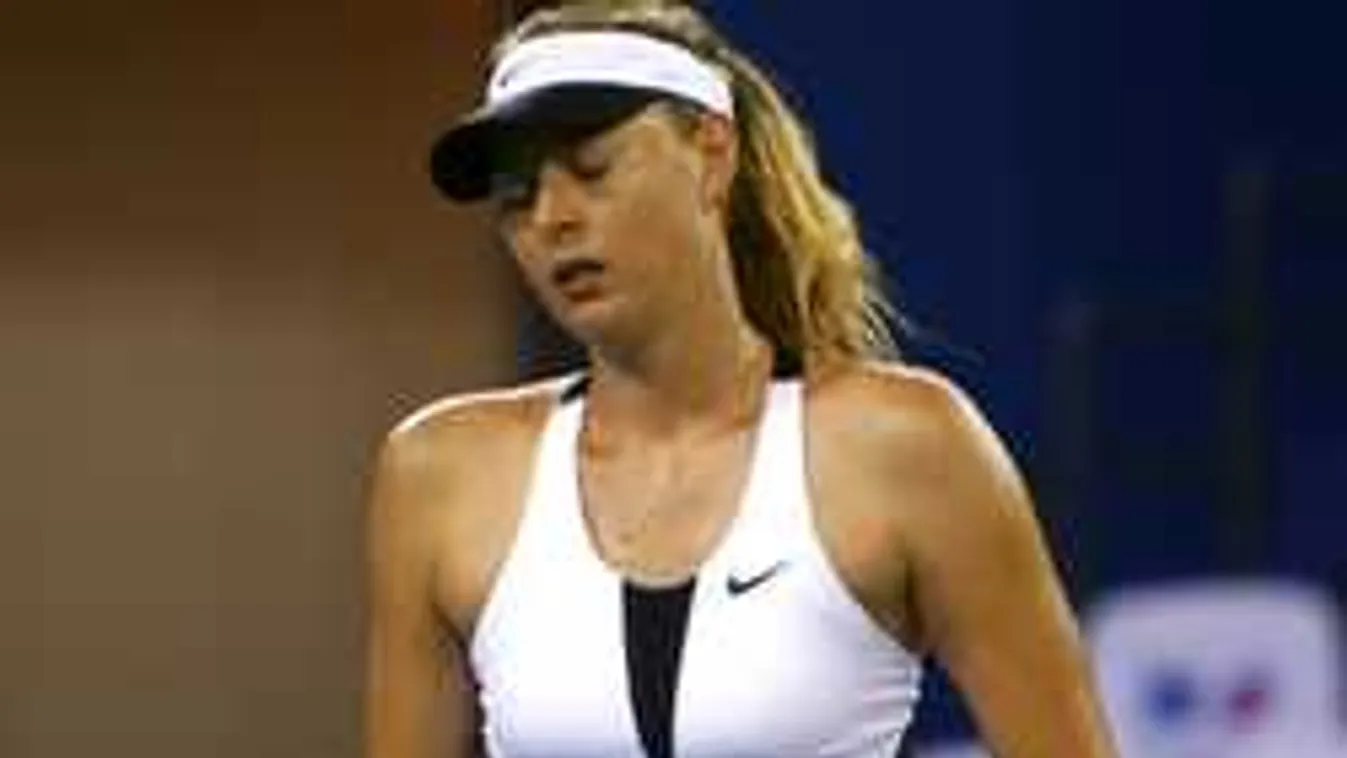 Kőkemény piálásba kezdett a szépséges sztársportoló