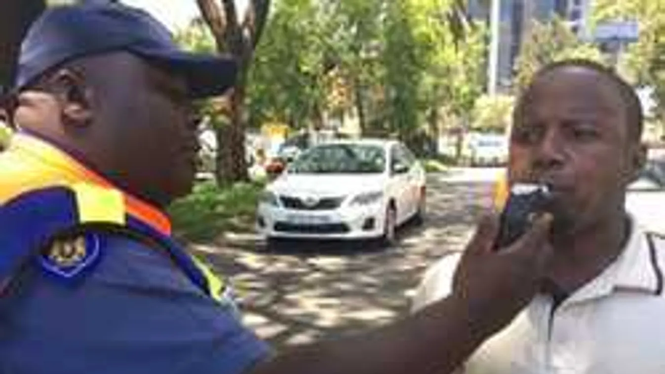 Törvényjavaslat: a gyilkosság és az ittas vezetés legyen egy büntetési kategória!