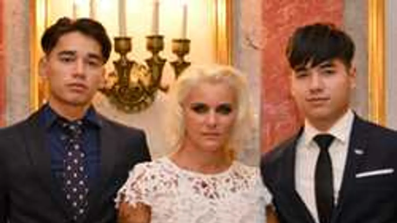 Kórházból siet a reptérre az olimpiai bajnok magyar testvérpár anyja