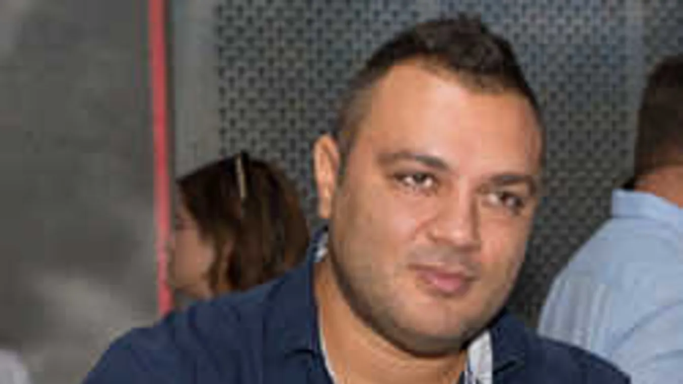 Dráma Budapesten: borzalmas baleset érte a magyar énekest