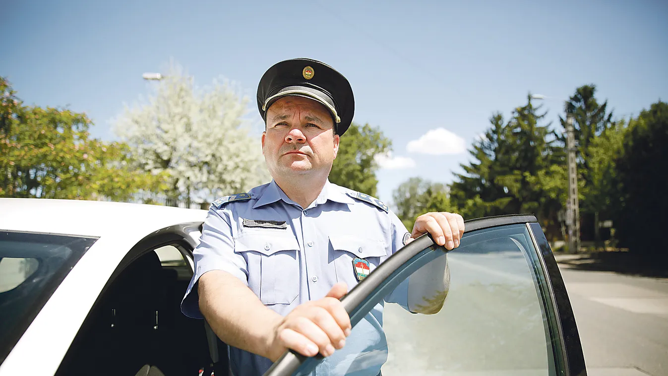 Szobrot emelne a hálás édesapa a budapesti rendőrnek azért, amit tett