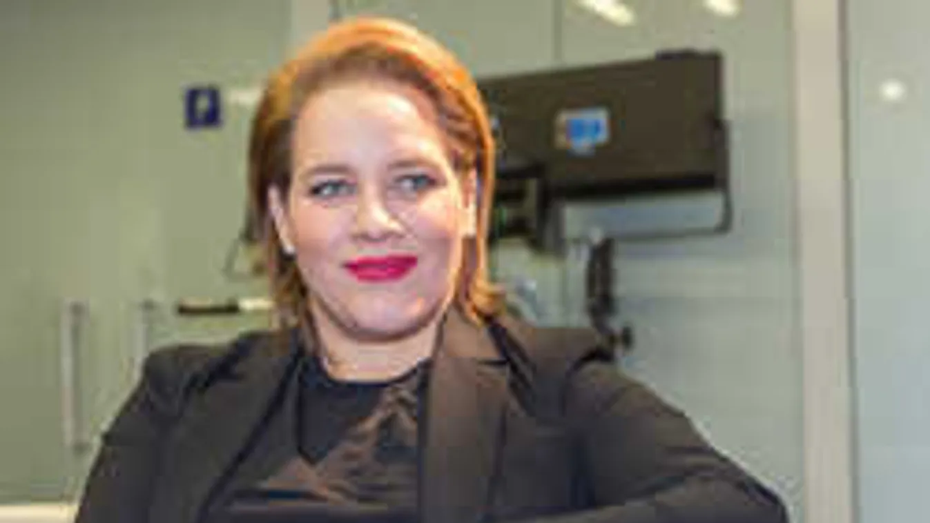 Sugárzik a boldogságtól, új szerelméről mesélt Tóth Vera