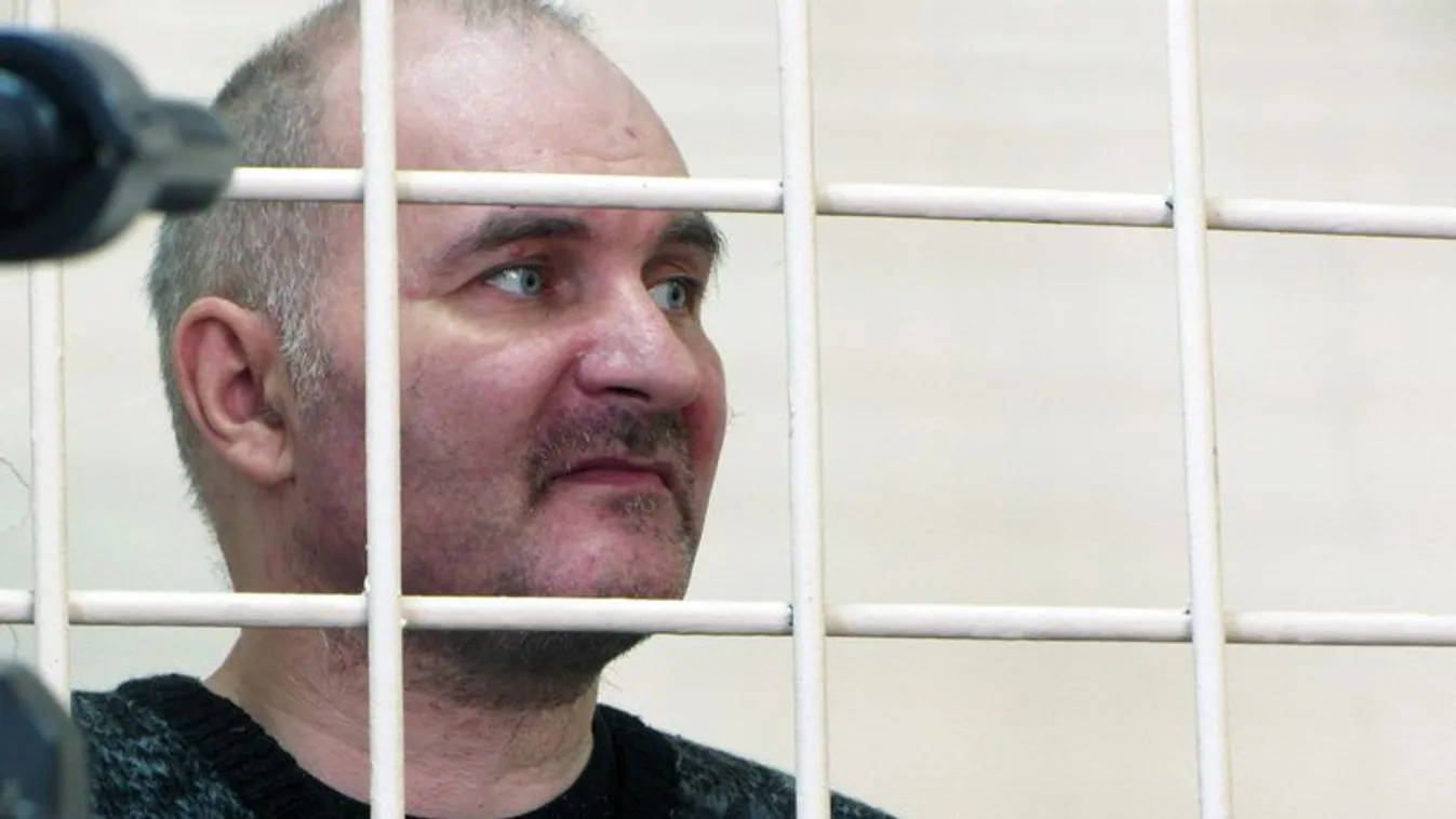 Sokkoló: 29 kislány mumifikálódott holttestével élt együtt a sírrabló – videó