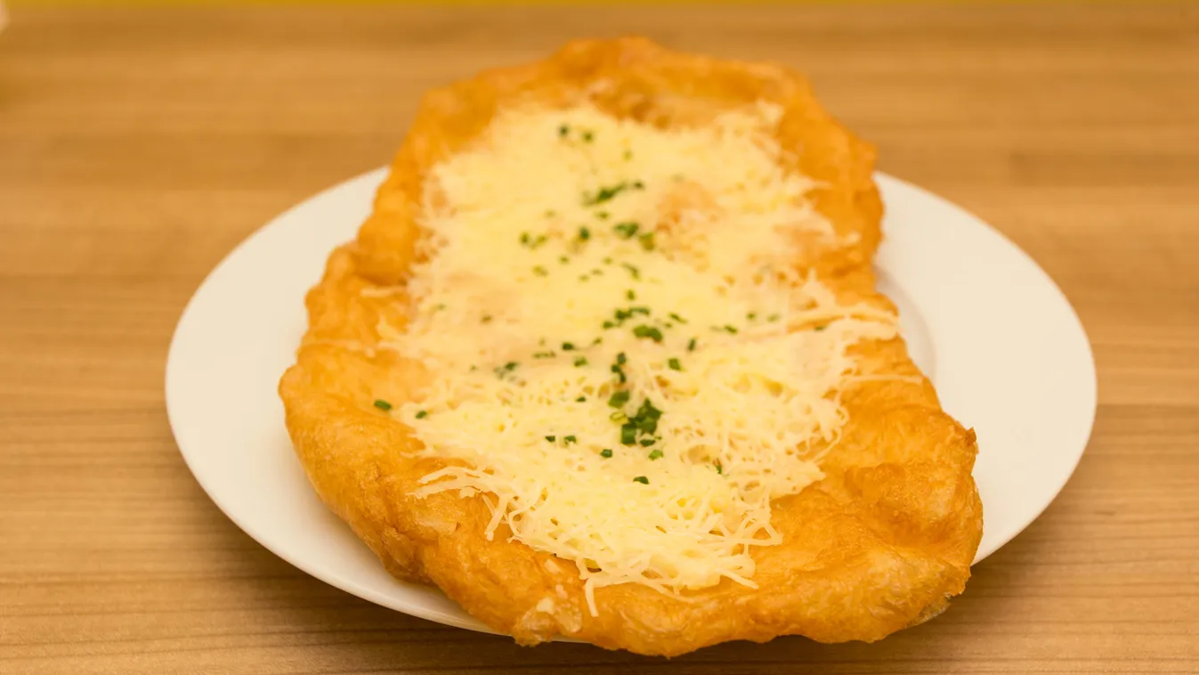 2020 nyarának legnagyobb dobása: Így készül a kefires lángos