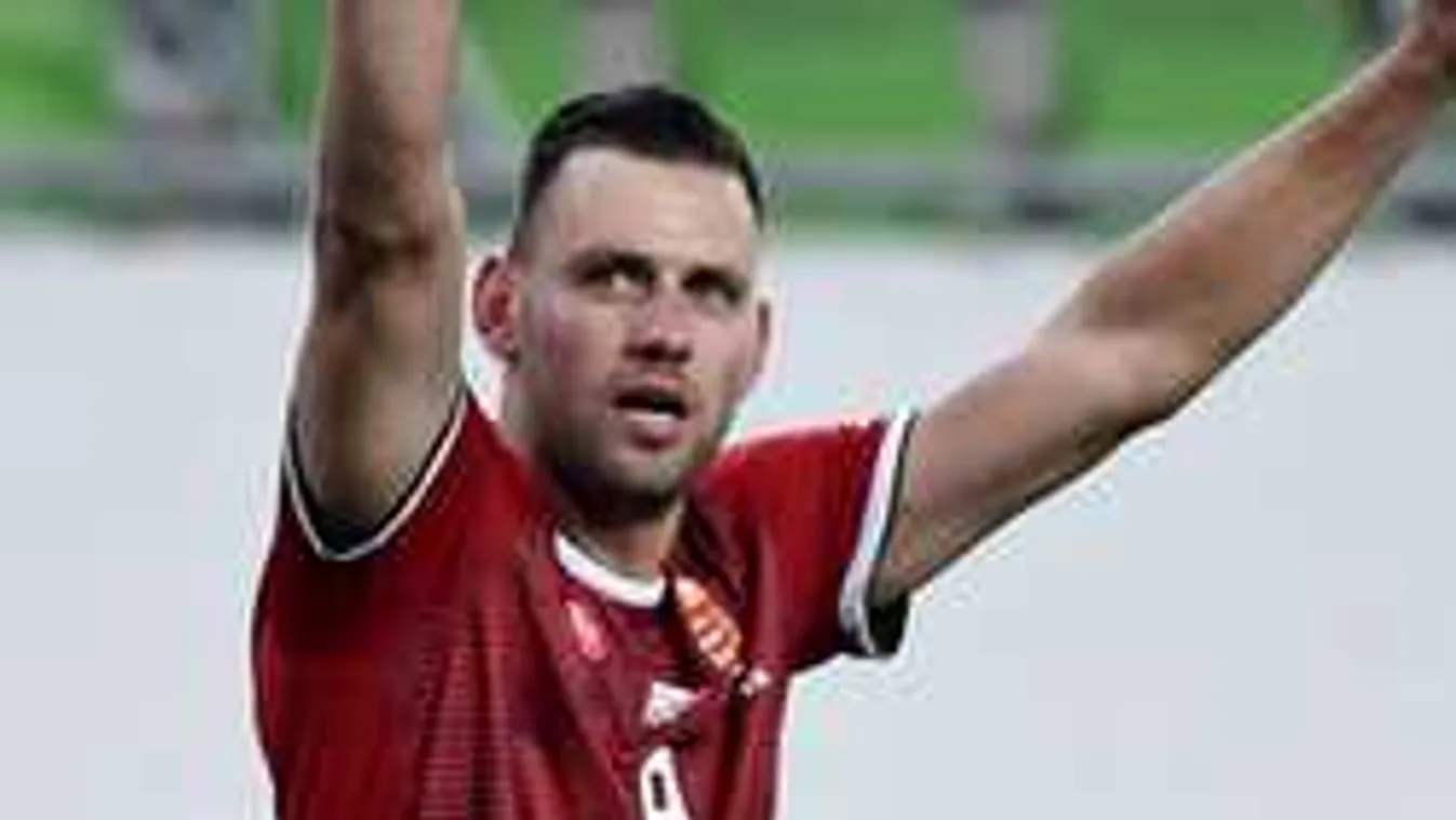 Megfejtettük, ezt a szót üzente Szalai Ádám a gólja után