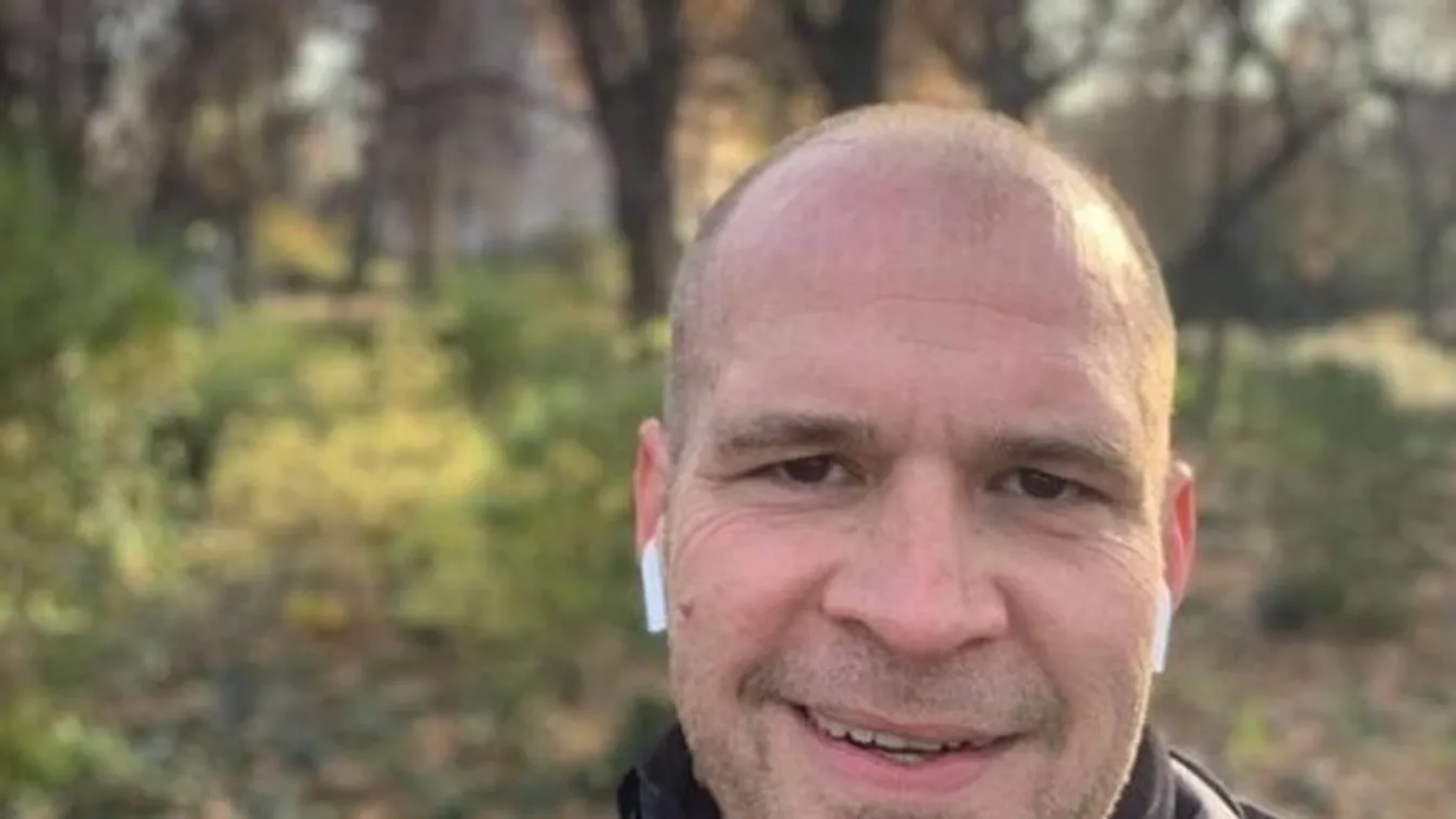 Schmied Zoltánt is beoltották