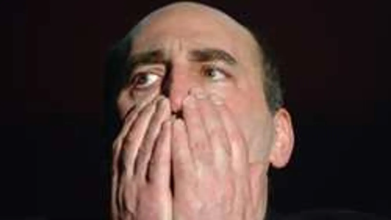 Undorító! Kulka János nevében üzentek!