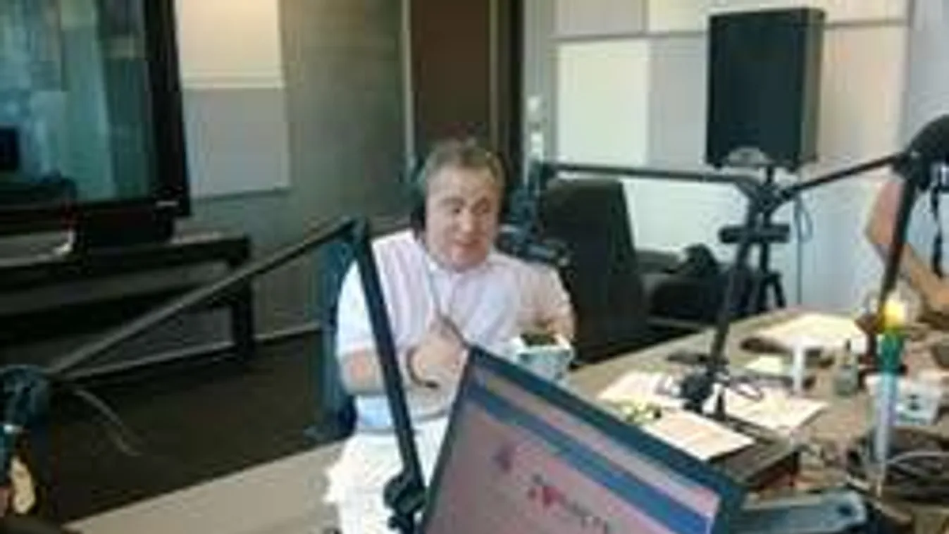 Élő adásban káromkodott Friderikusz