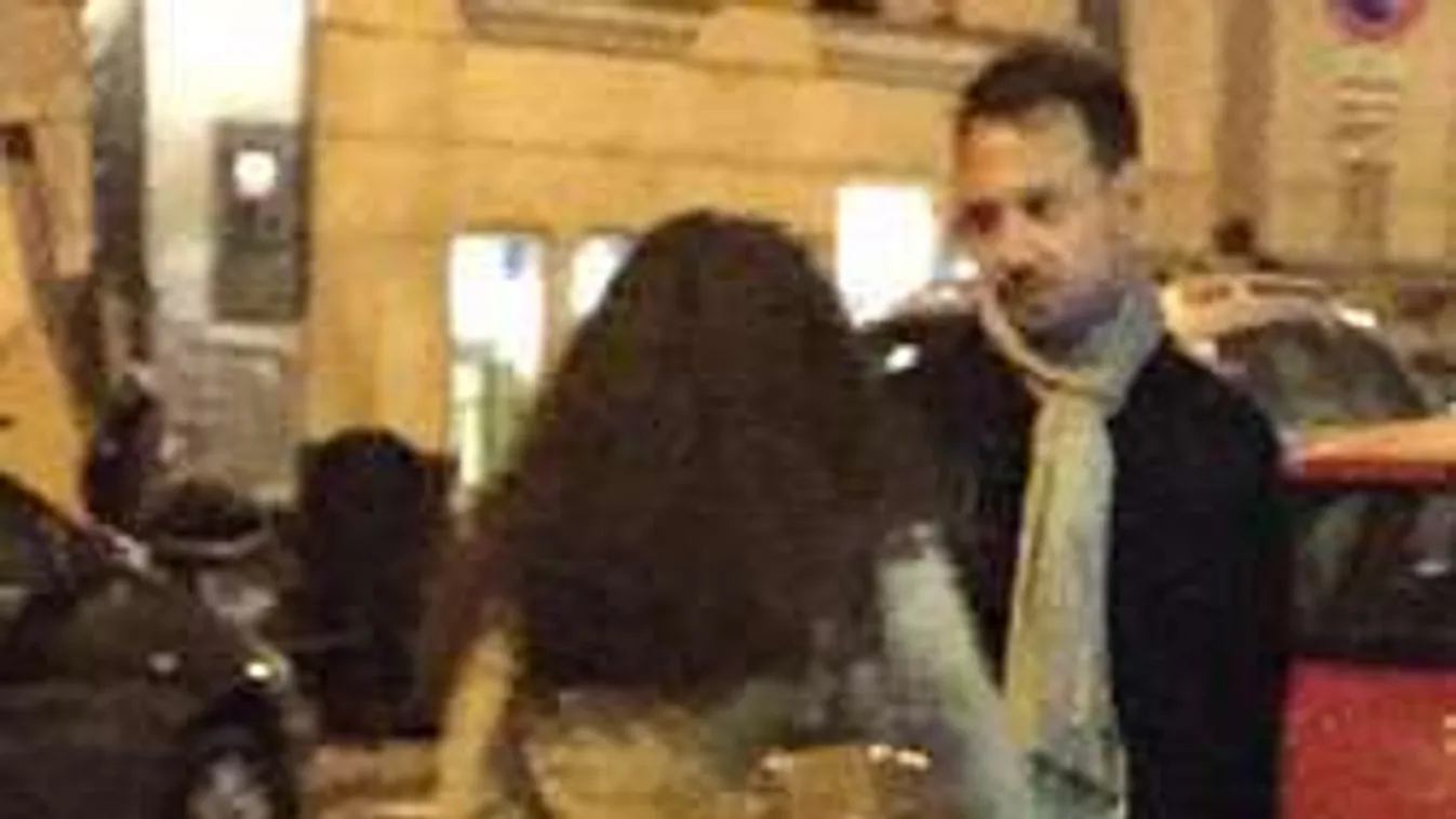 Mi történt? Máris új férfi legyeskedik az Operett színésznője körül!