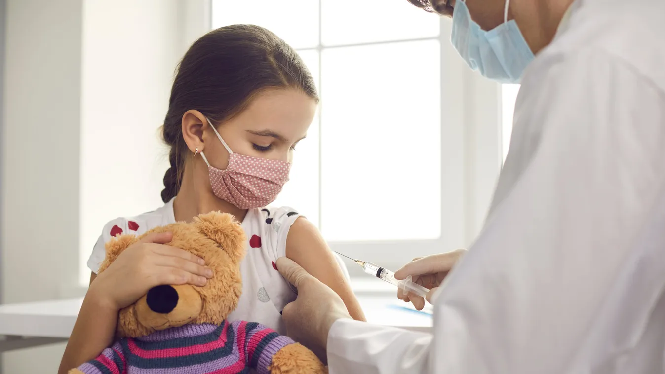 Vaccine,Against,Coronavirus,For,Kids,During,Outbreak,Concept.,Little,Girl