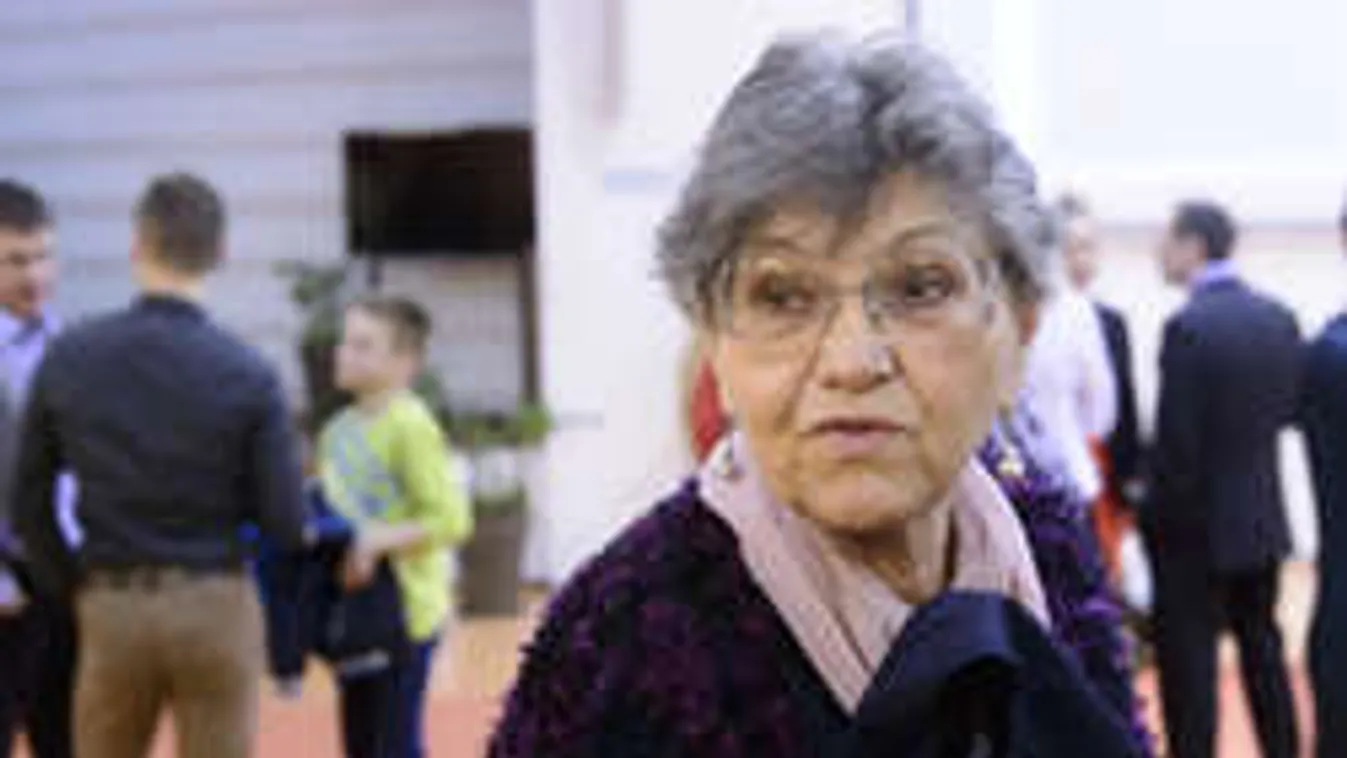 Pécsi Ildikó unokáját is kiteszi lakásából