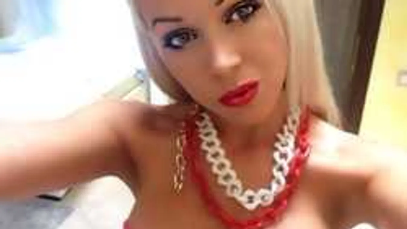 Szétreped a melltartó: gigamelleivel sokkolja a rajongókat Seherezádé!