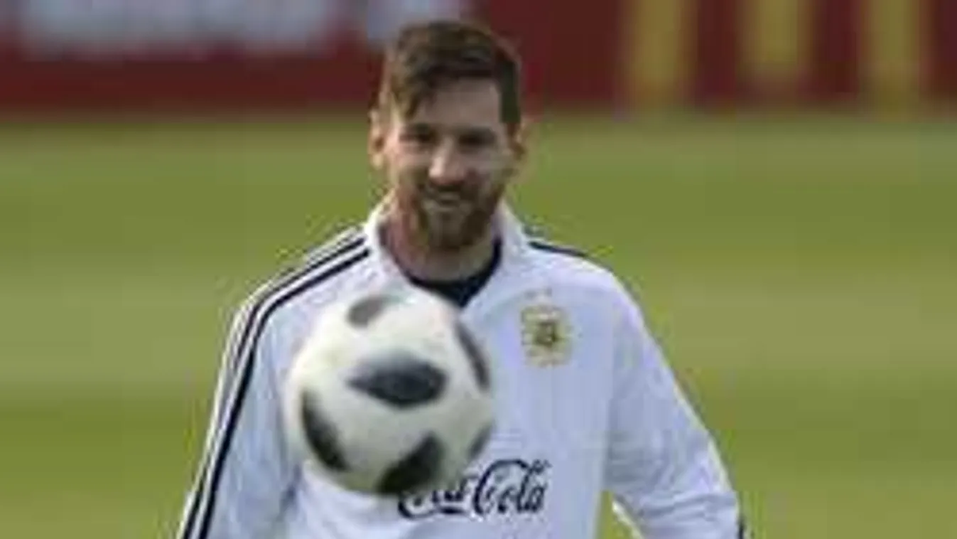 Életre szóló élmény, magyar gyerekekkel találkozik Messi