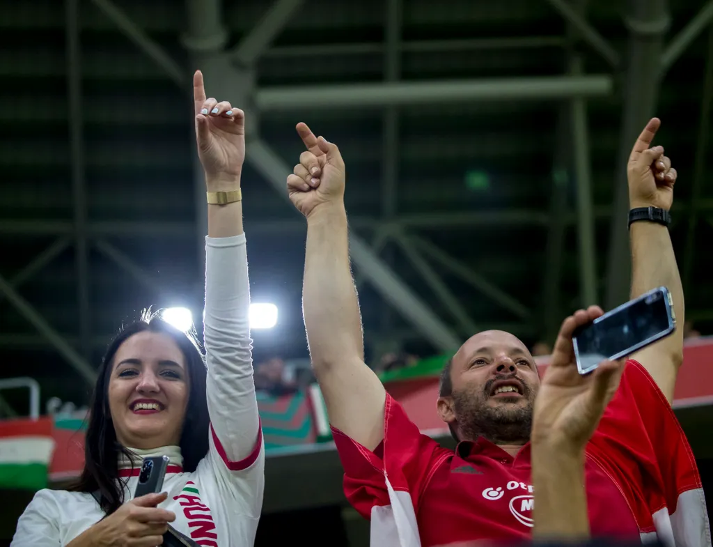 3_0619916SZL3381-scaled