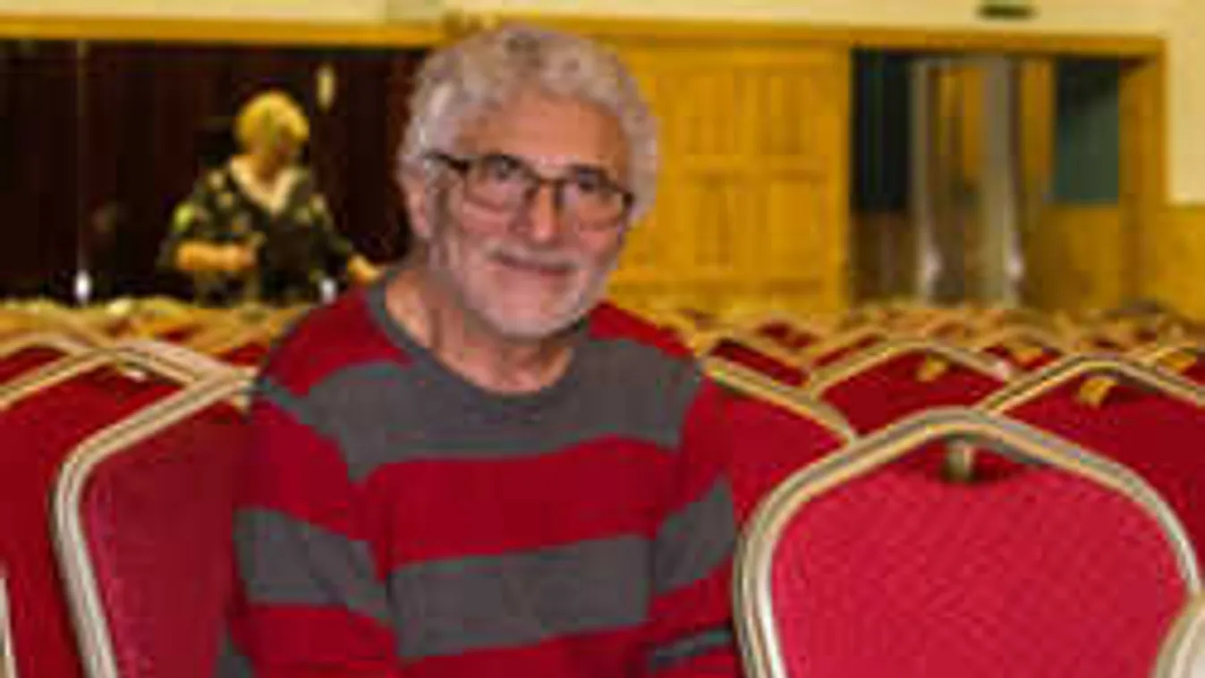 Megszólalt a súlyos beteg magyar színész, túl van az életveszélyen