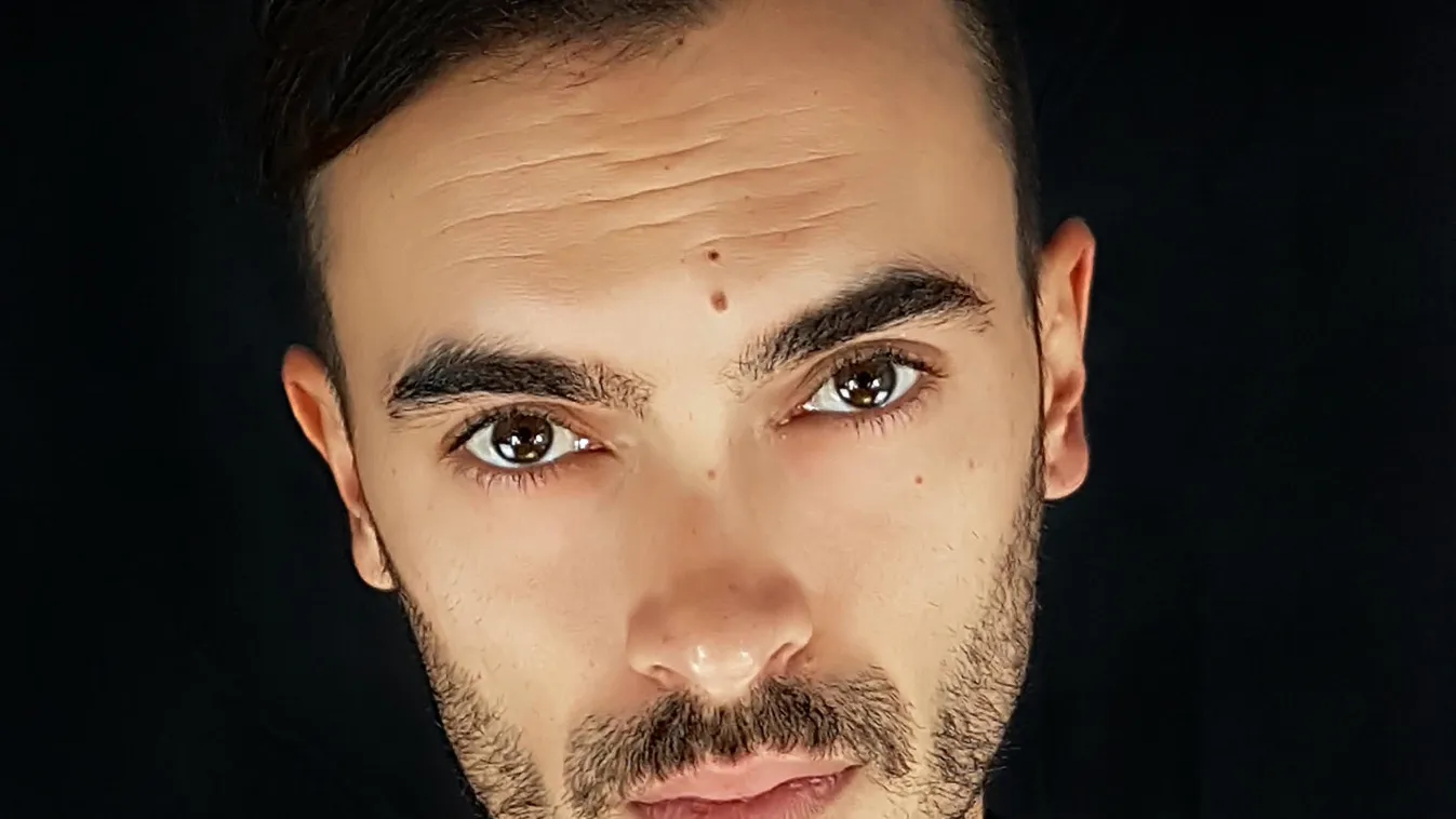 Óriási durranás, ezzel rukkolt elő a fiatal magyar énekes