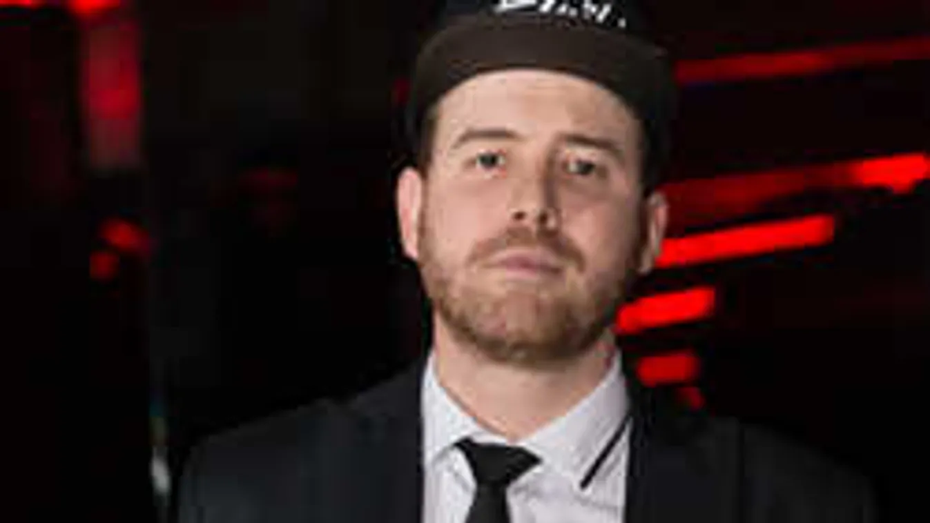 Külföldre menekült a botrány elől Fluor Tomi