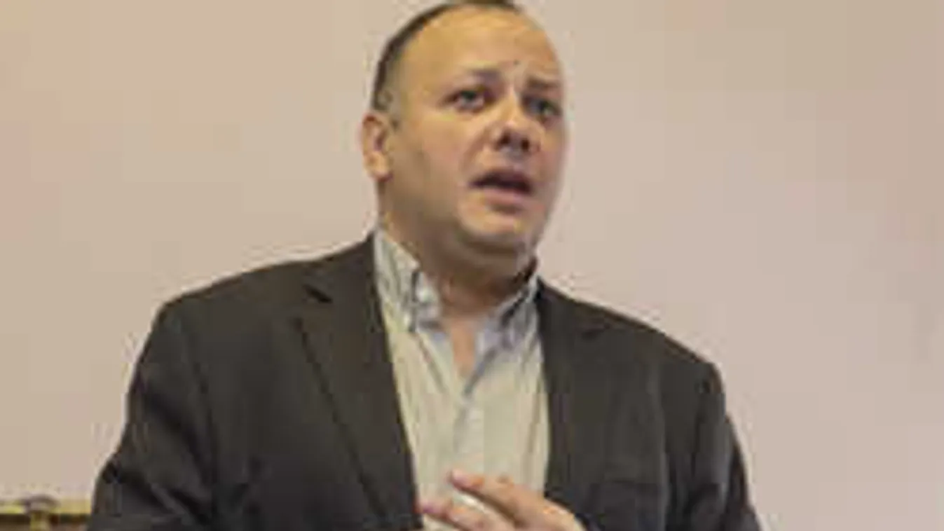 Ó, jaj: ismét kórházban volt Damu Roland, a szívét vizsgálták