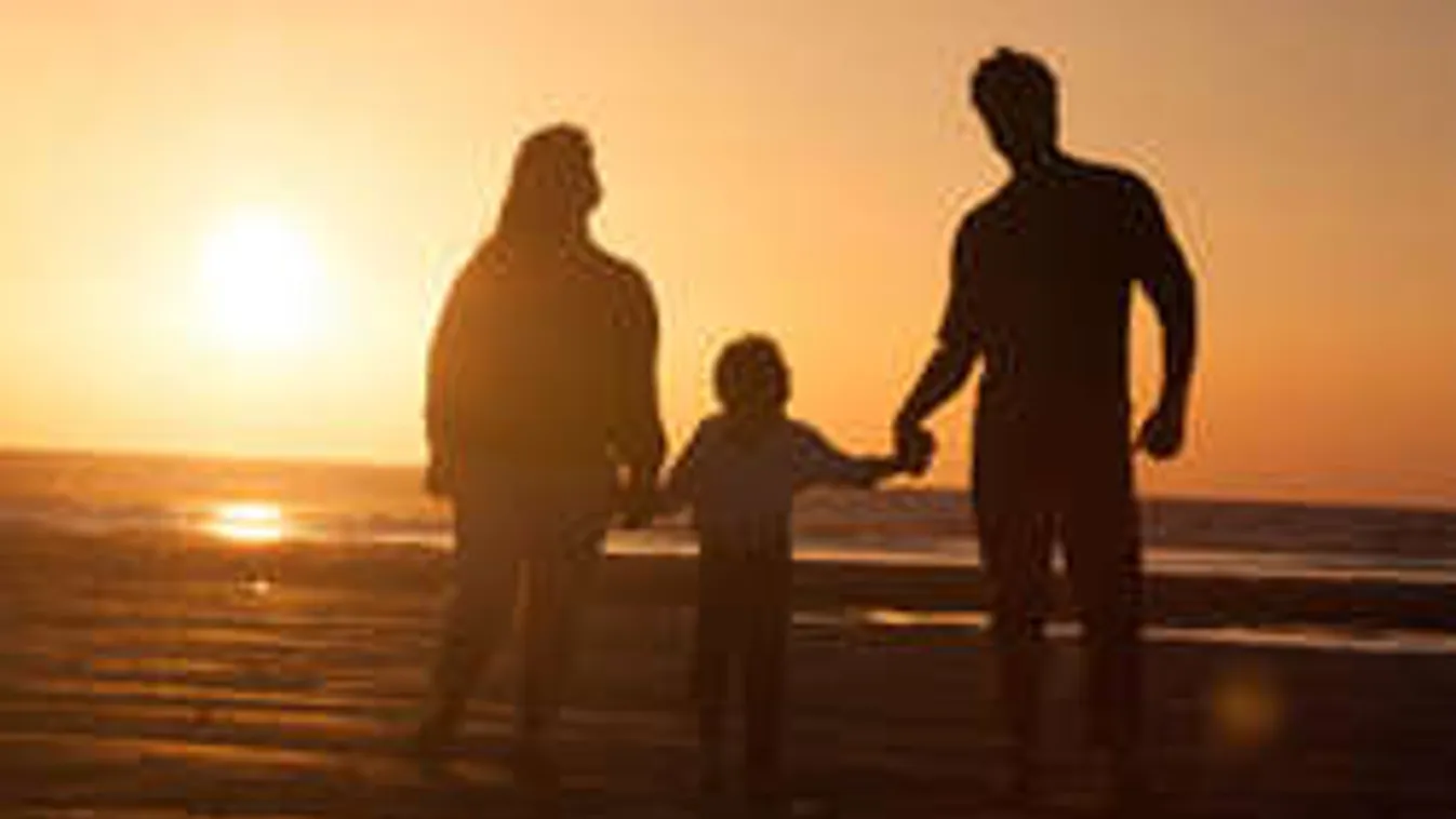 Fantomgyerekkel csalt ki 8 miilió forintot egy nő a párjától