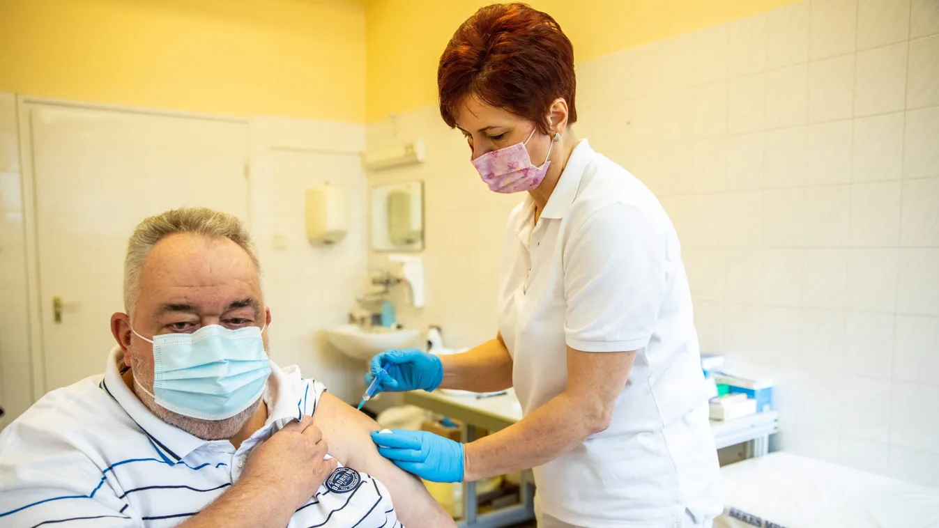 Zajlanak az oltások a Szputnyik V vakcinával