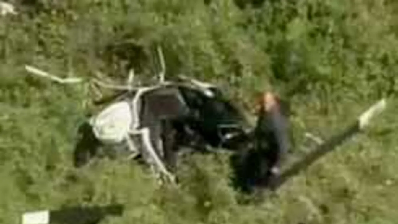 Lezuhant az amerikai énekes repülőgépe, nem élte túl a becsapódást