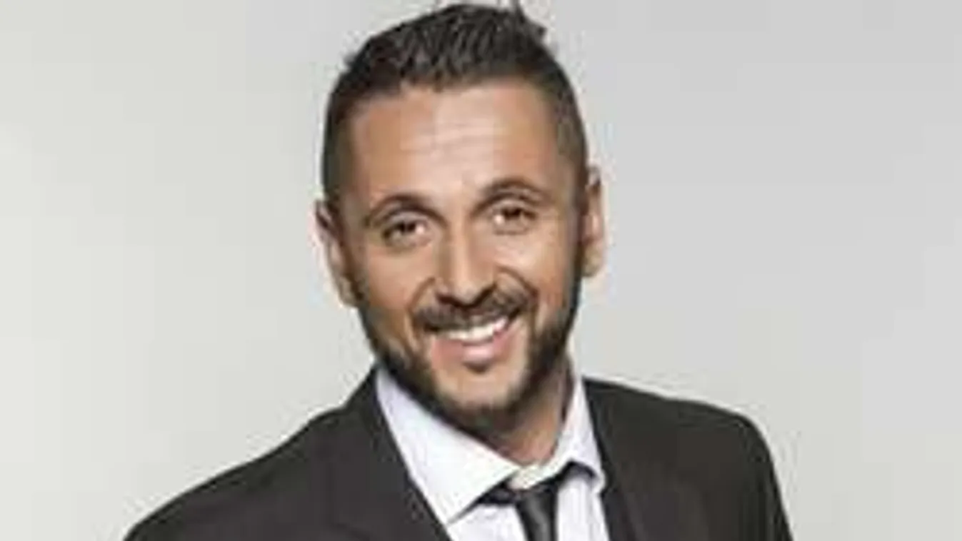 Majka ki akar maradni Curtis botrányos ügyéből