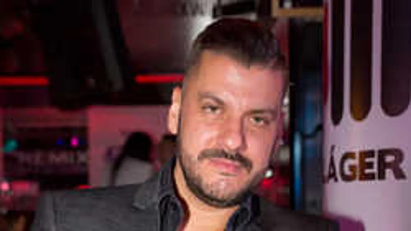 Szörnyű családi tragédia: Lesújtó hírt kapott a magyar sztárénekes