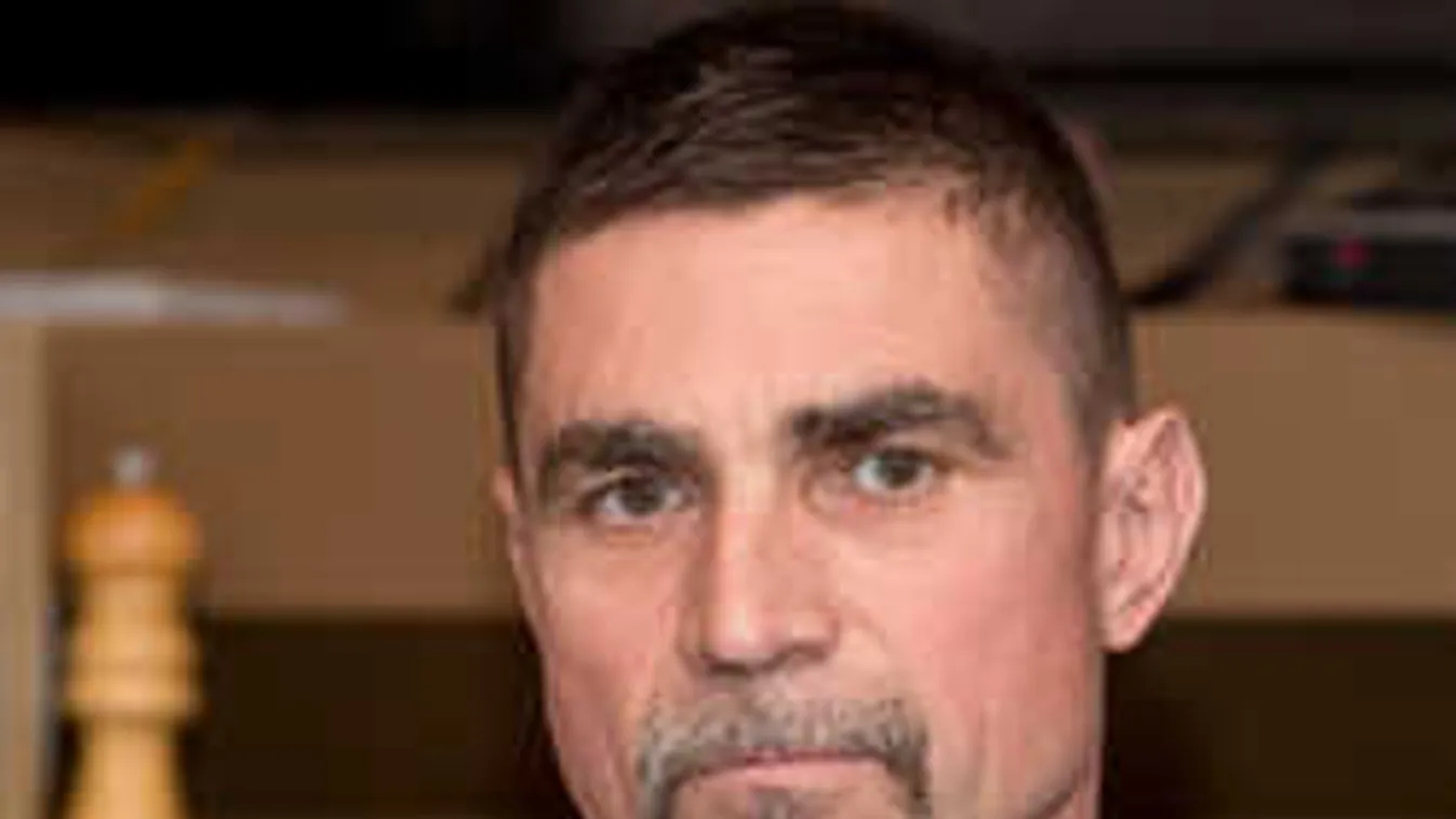 Sorozatosan megalázzák a Viszkist