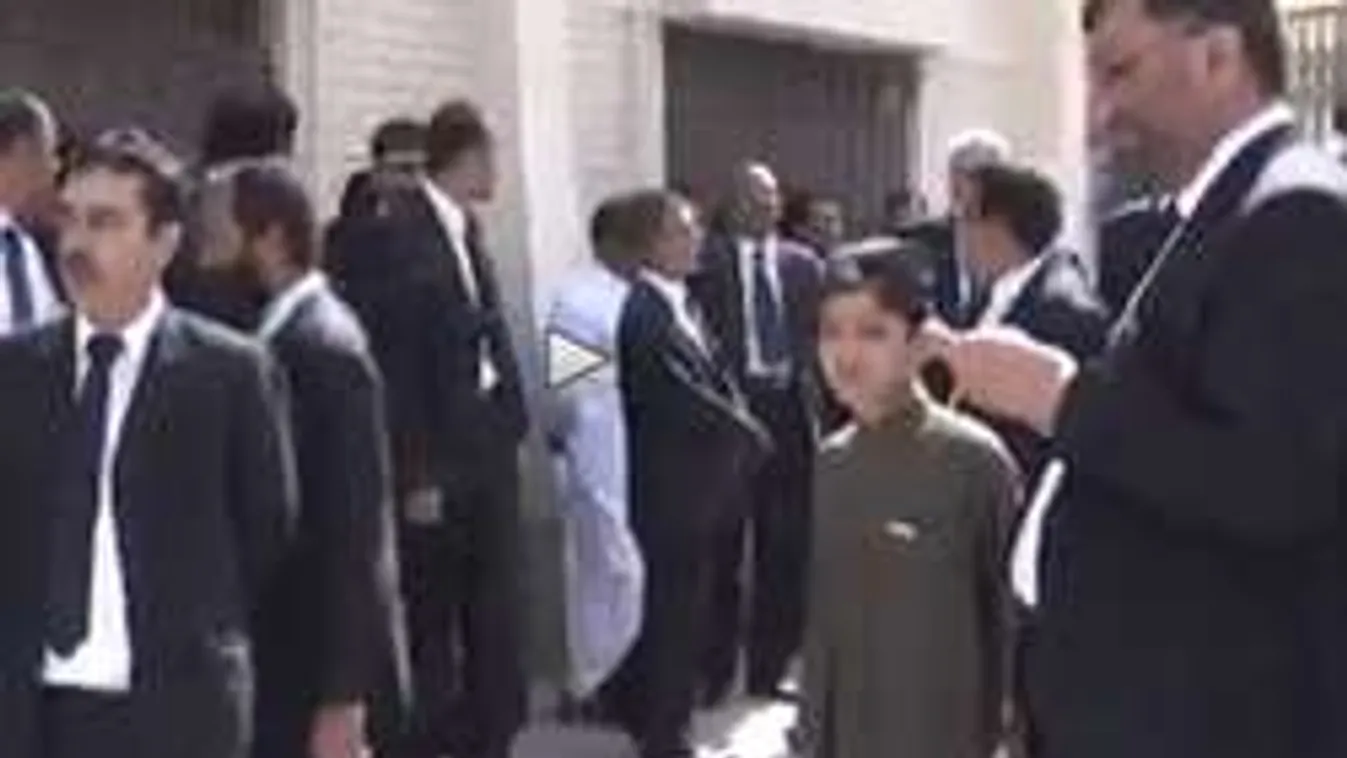 Vérfagyasztó videó a kórháznál történt robbantásról!