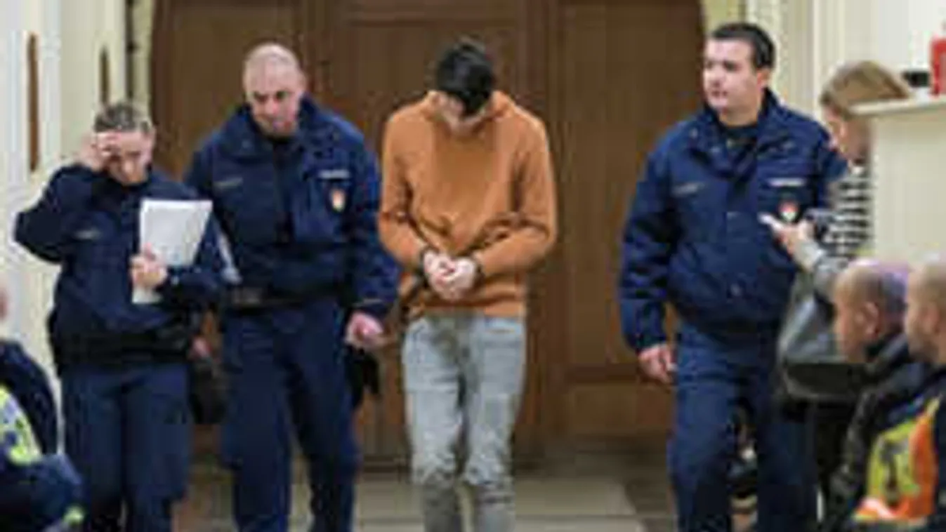 Egészen döbbenetes, amit a lépcsőházi késes gyilkos ügyvédje állít