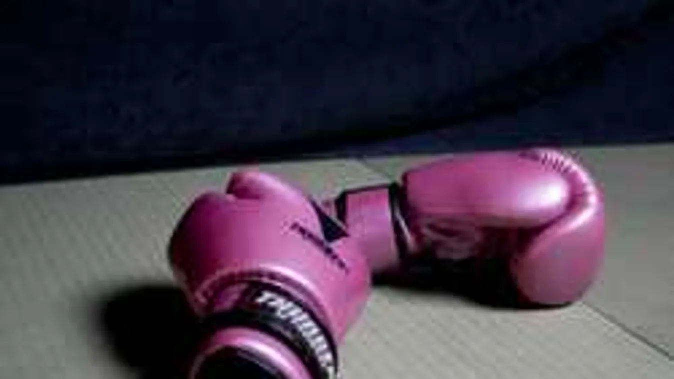 Szülés után két hónappal bunyózott a magyar harcos