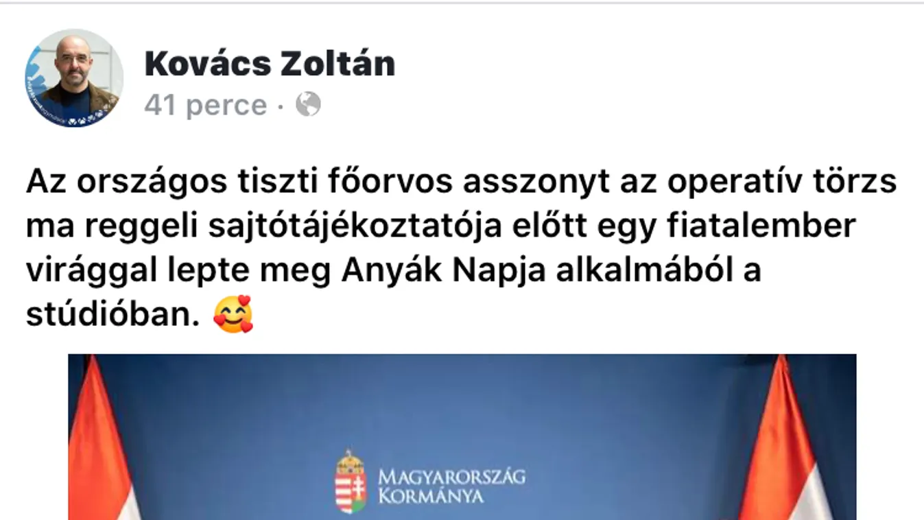 Ismeretlen tisztelőjétől, egy fiatalembertől kapott virágot Müller Cecília