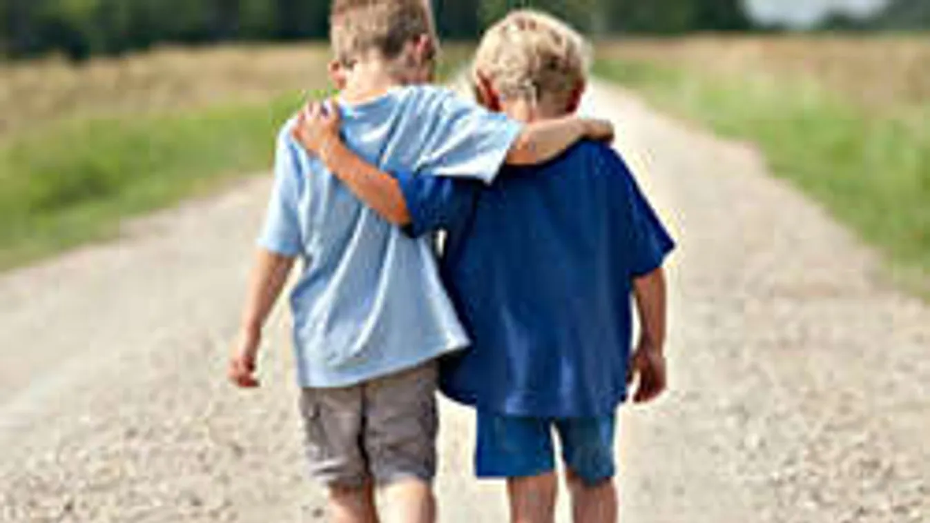 Így függ össze a barátaid száma az egészségeddel!