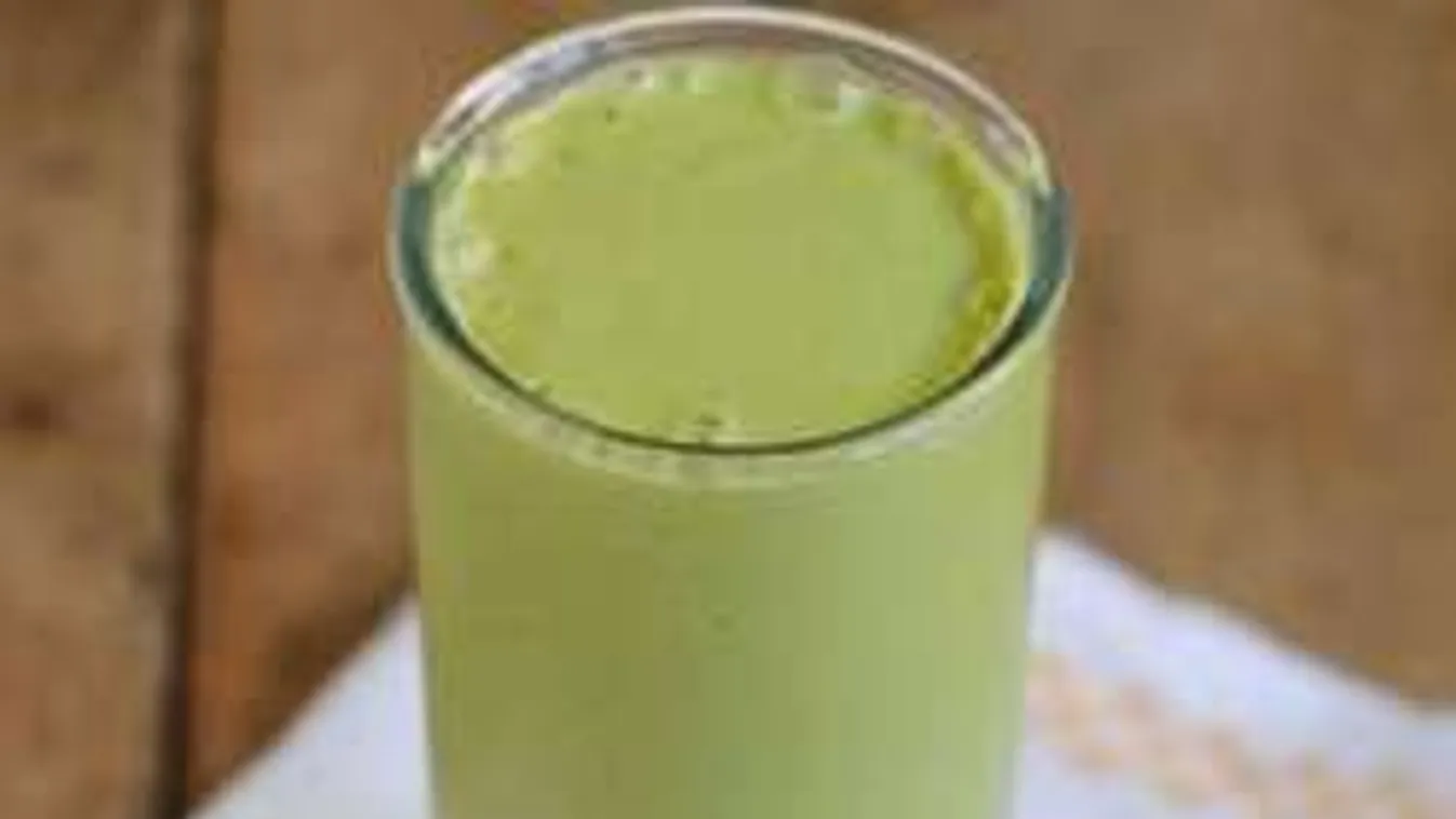 Ez a zöld teás koktél lerobbantja rólad a kilókat!