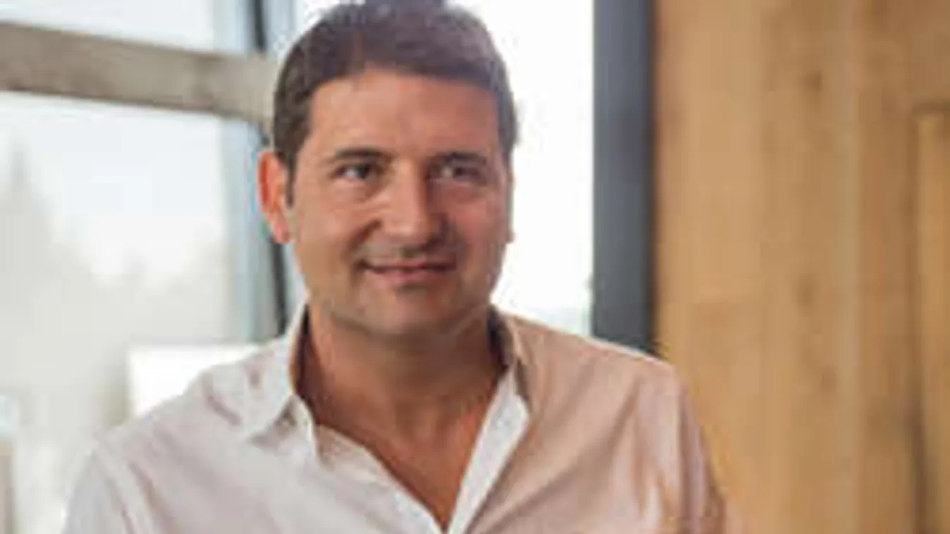 Hihetetlen átváltozás: Hajdú Péter úgy kigyúrta magát, mint még soha!