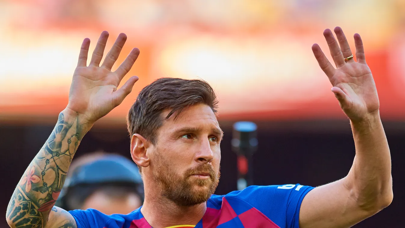 FC Barcelona v Arsenal - Pre-Season Friendly