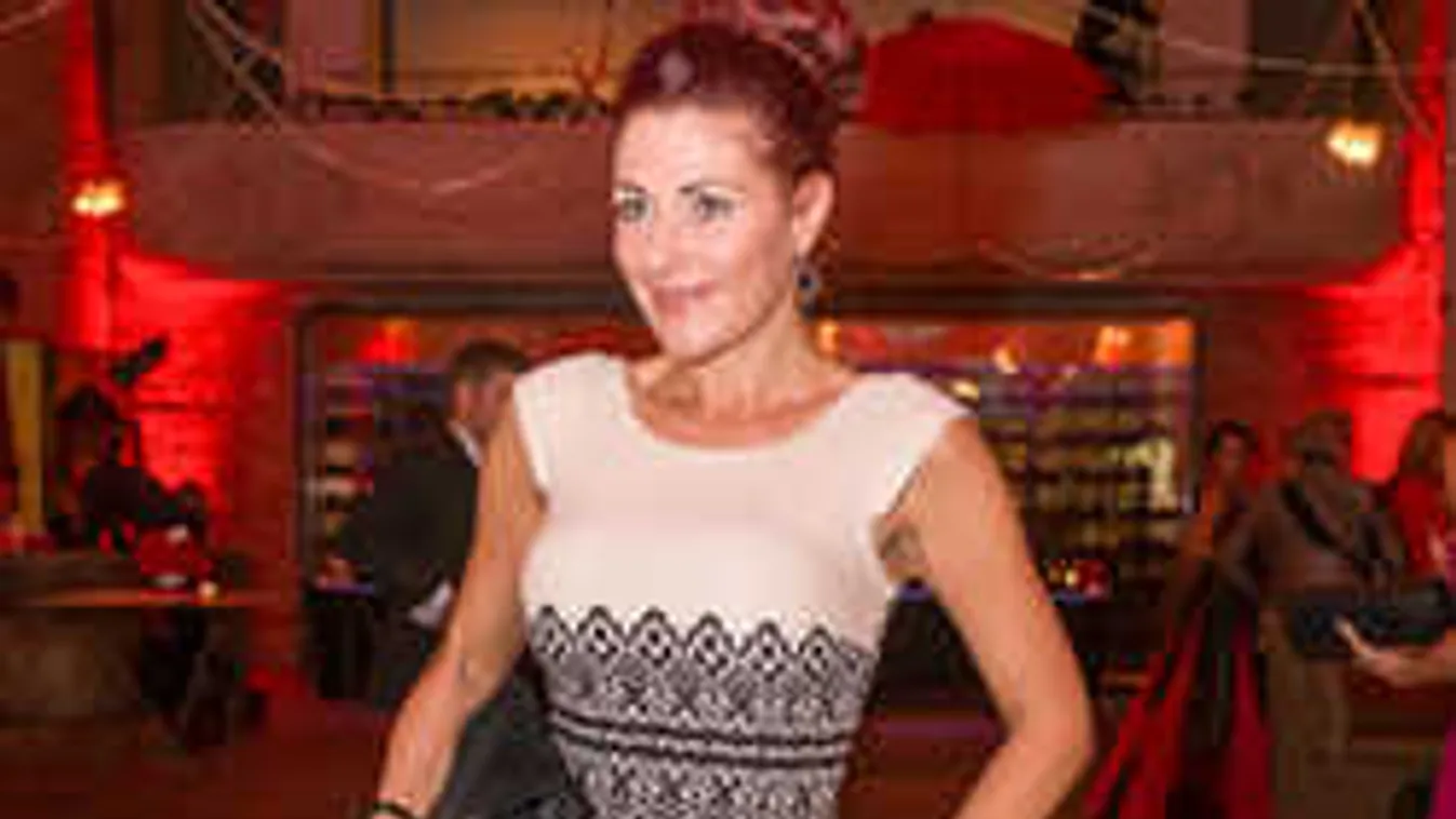 Összetörte az üvegpultot egy bárban a Jóban Rosszban sztárja